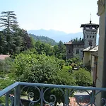 Lario Otel 3*