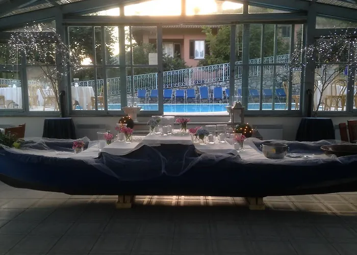 Lario מלון Mezzegra