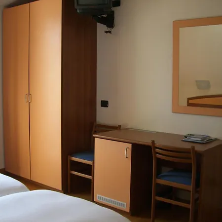 Lario Hotel Mezzegra