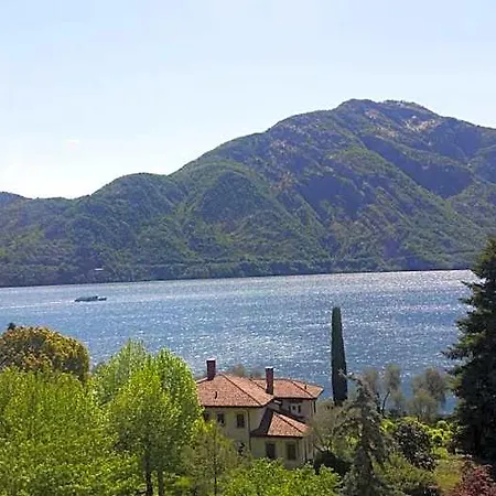 Hotel Lario 3*
