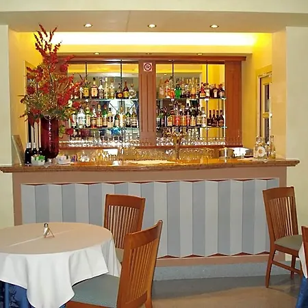 Lario Hotel