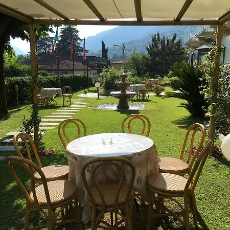 Ξενοδοχείο Lario 3*