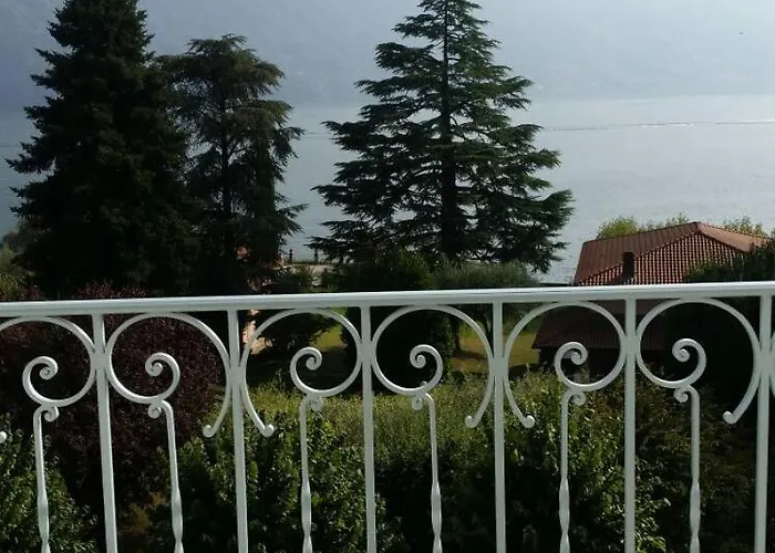 Hotel Lario Mezzegra