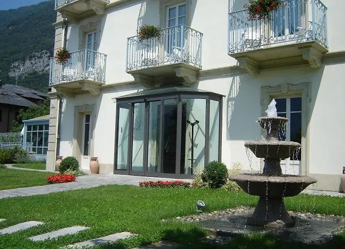 Hotel Lario 3*